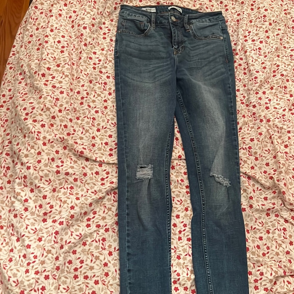 Jeans size 27